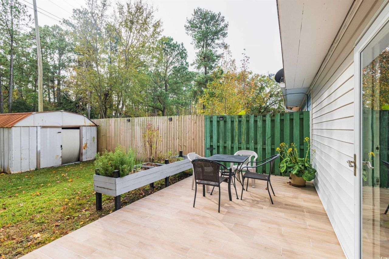 1608 Fawn Vista Dr. N Photo 32