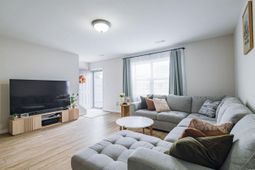 1608 Fawn Vista Dr. N photo 4