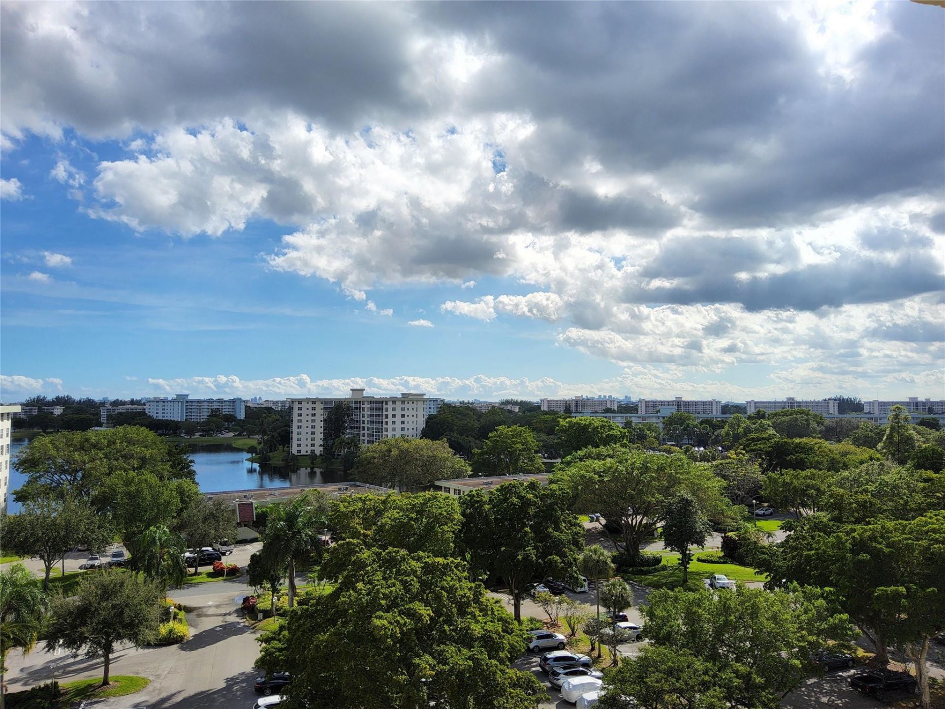 3090 N Course Drive, Unit 412, Pompano Beach, FL 33069 Photo