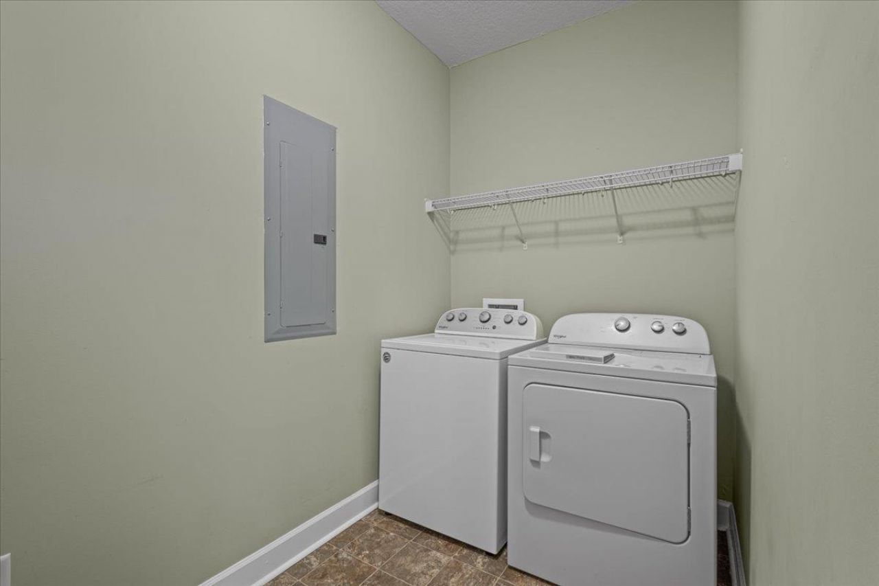 1164 NE Juniper Drive, Lee, FL 32059 Photo