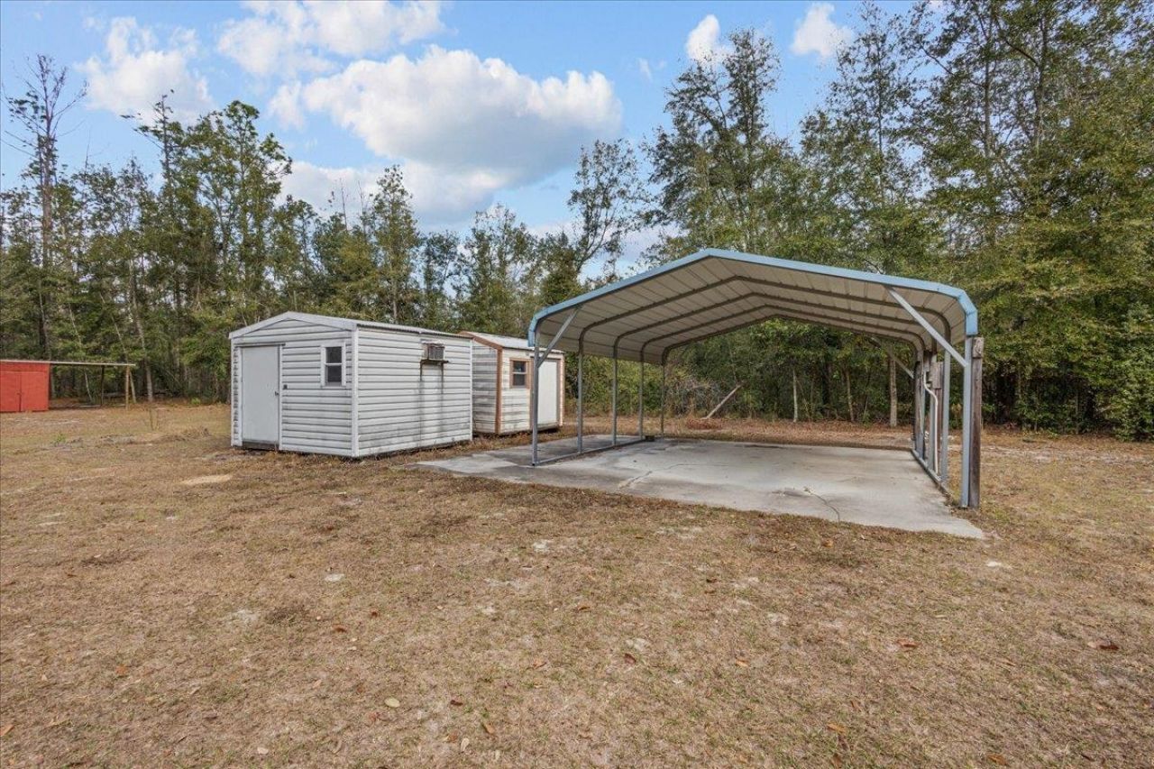 1164 NE Juniper Drive, Lee, FL 32059 Photo