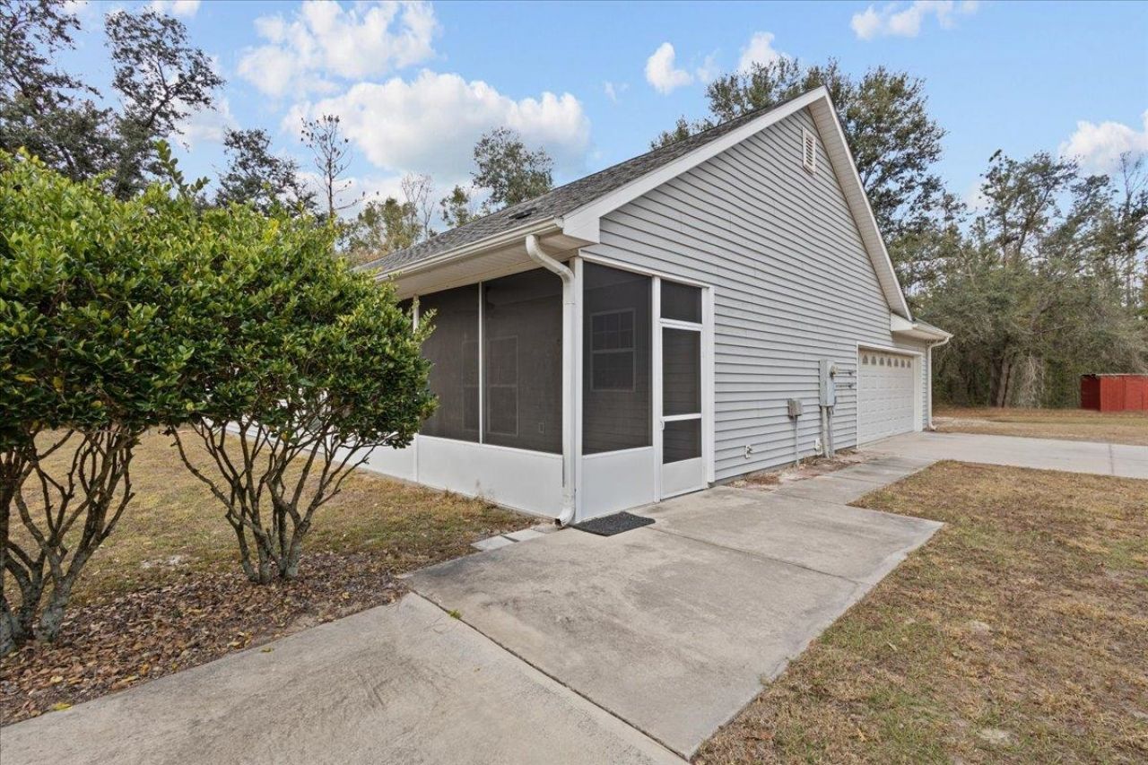 1164 NE Juniper Drive, Lee, FL 32059 Photo