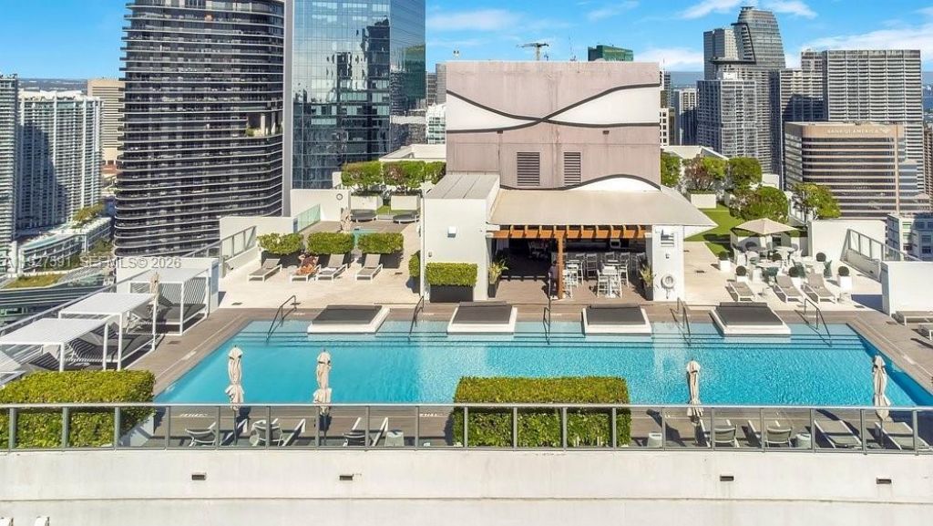 1010 Brickell Ave, Unit 1810, Miami, FL 33131 Photo