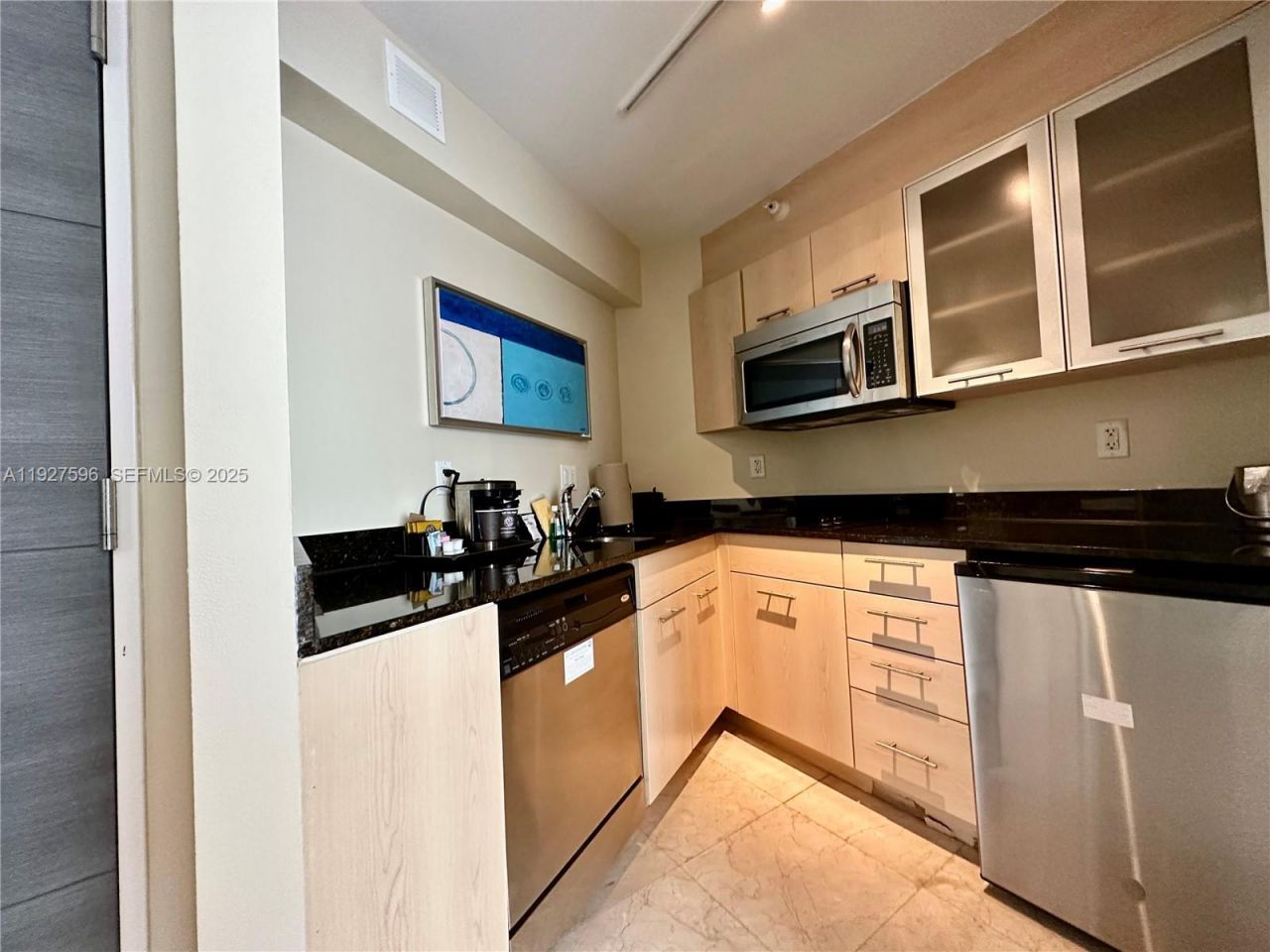 2670 E Sunrise Blvd, Unit 311, Fort Lauderdale, FL 33304 Photo