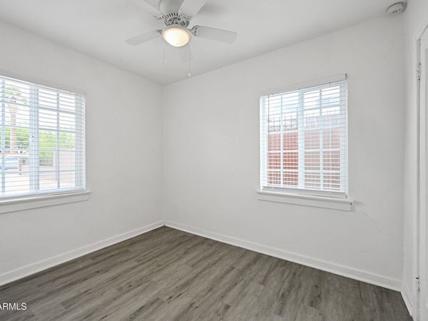 2709 N 7TH Street, Phoenix, AZ 85006