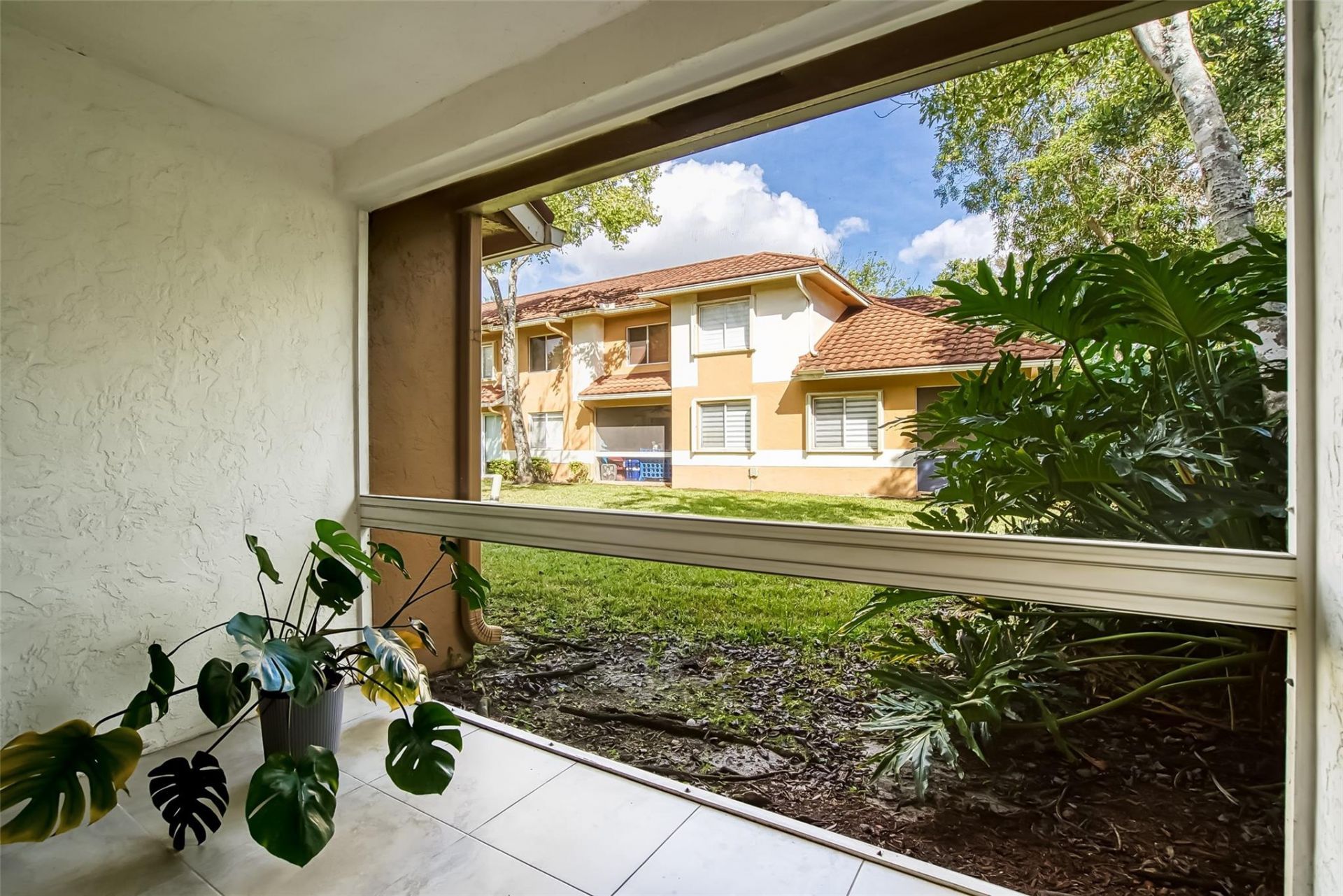 787 NW 91st Terrace, Plantation, FL 33324 Photo