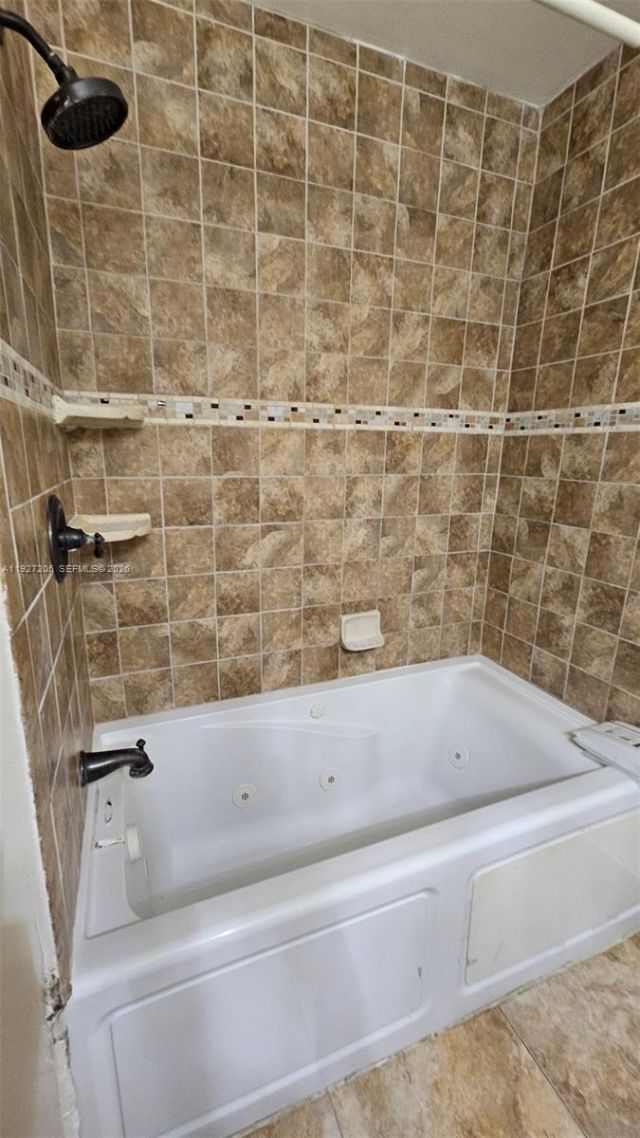 2750 N 34th Ave, Unit 9A, Hollywood, FL 33021 Photo