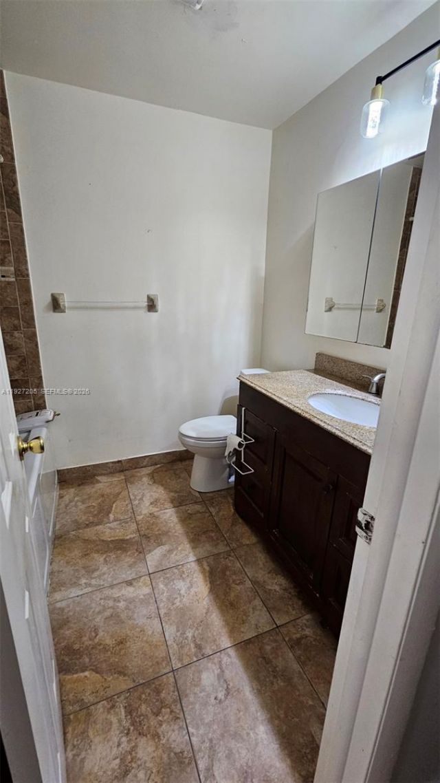 2750 N 34th Ave, Unit 9A, Hollywood, FL 33021 Photo
