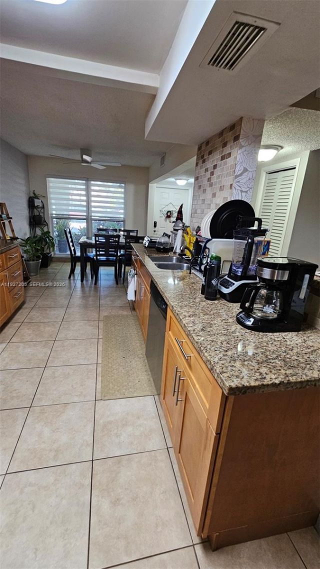 2750 N 34th Ave, Unit 9A, Hollywood, FL 33021 Photo
