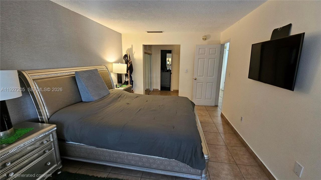 2750 N 34th Ave, Unit 9A, Hollywood, FL 33021 Photo