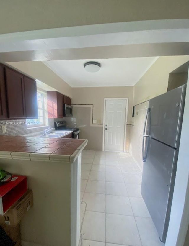 1105 NE 112th St, Miami, FL 33161 Photo