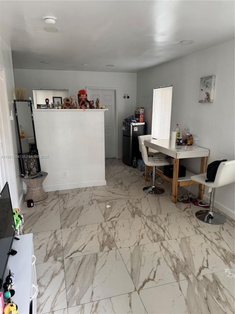 3932 SW 12th Pl, Fort Lauderdale, FL 33312 Photo