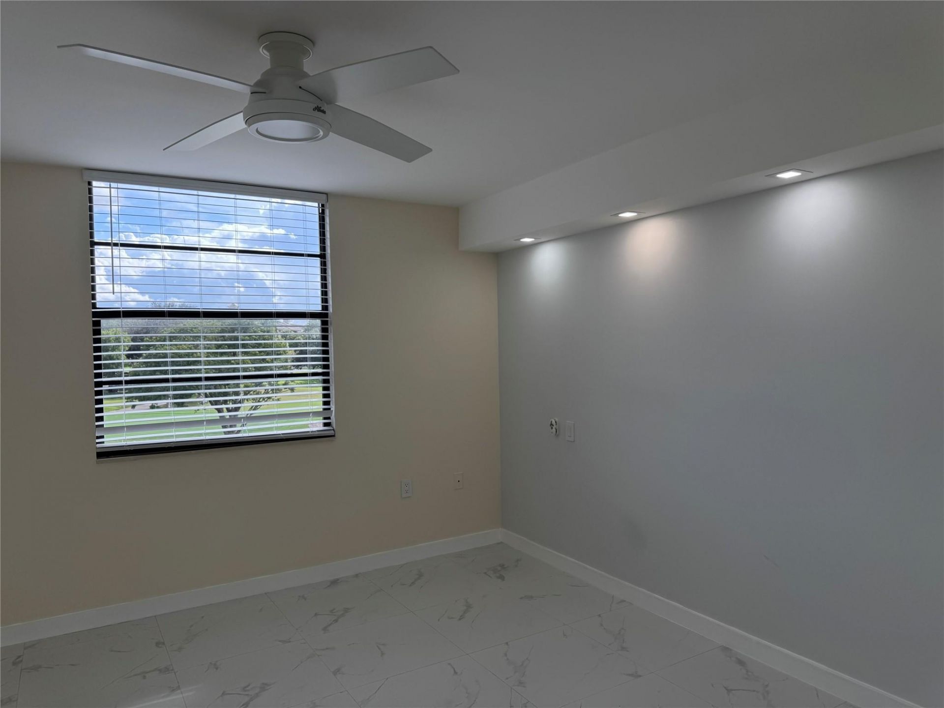 1520 Whitehall Drive, Unit 306, Davie, FL 33324 Photo