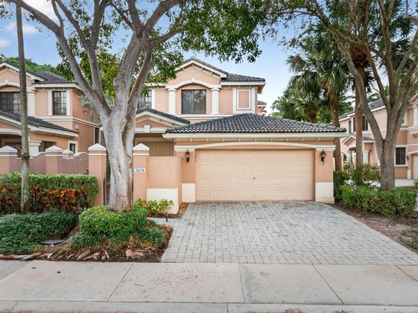 2678 Center Court Drive, Unit 2678, Weston, FL 33332