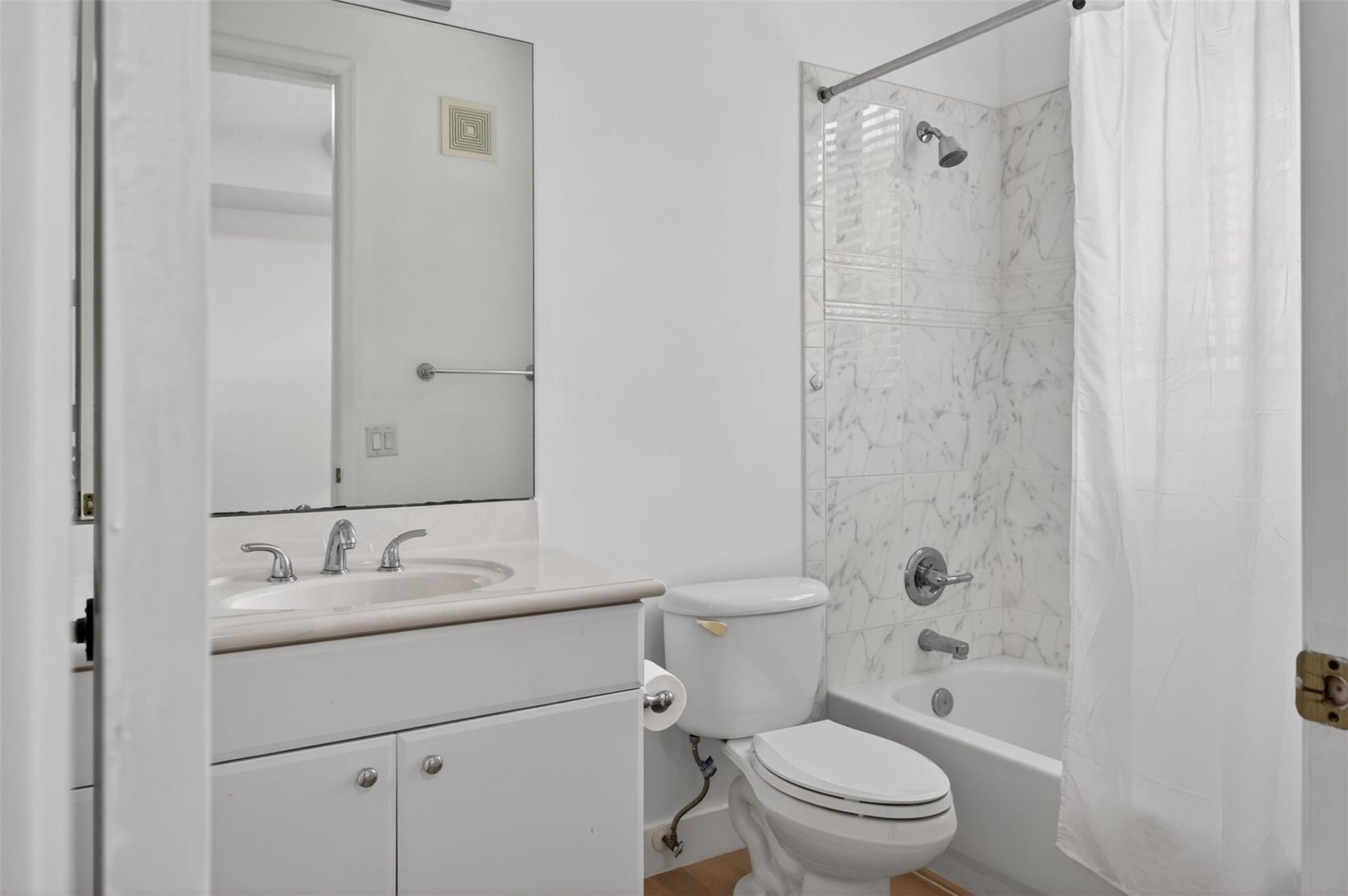 2678 Center Court Drive, Unit 2678, Weston, FL 33332 Photo