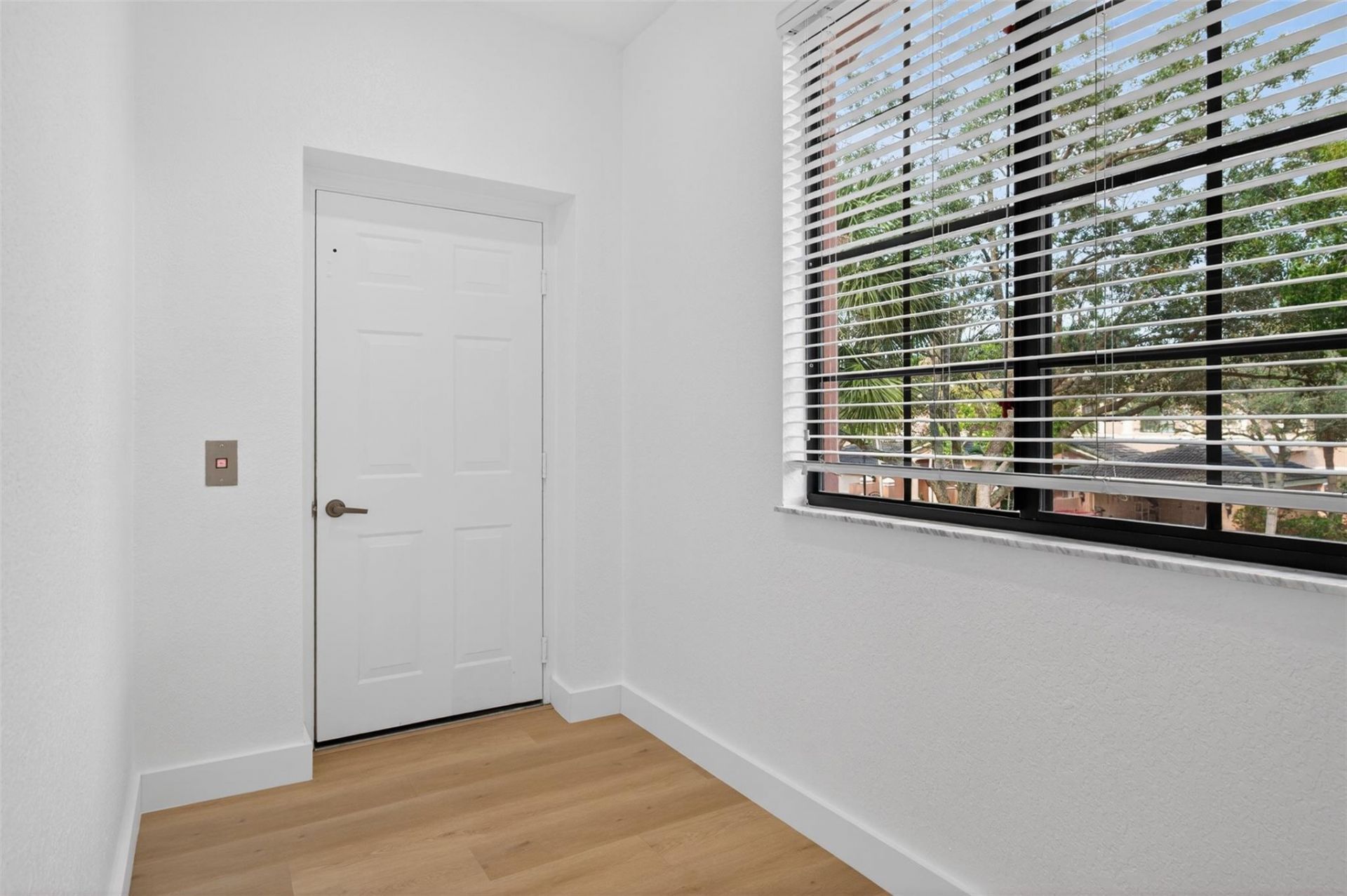 2678 Center Court Drive, Unit 2678, Weston, FL 33332 Photo