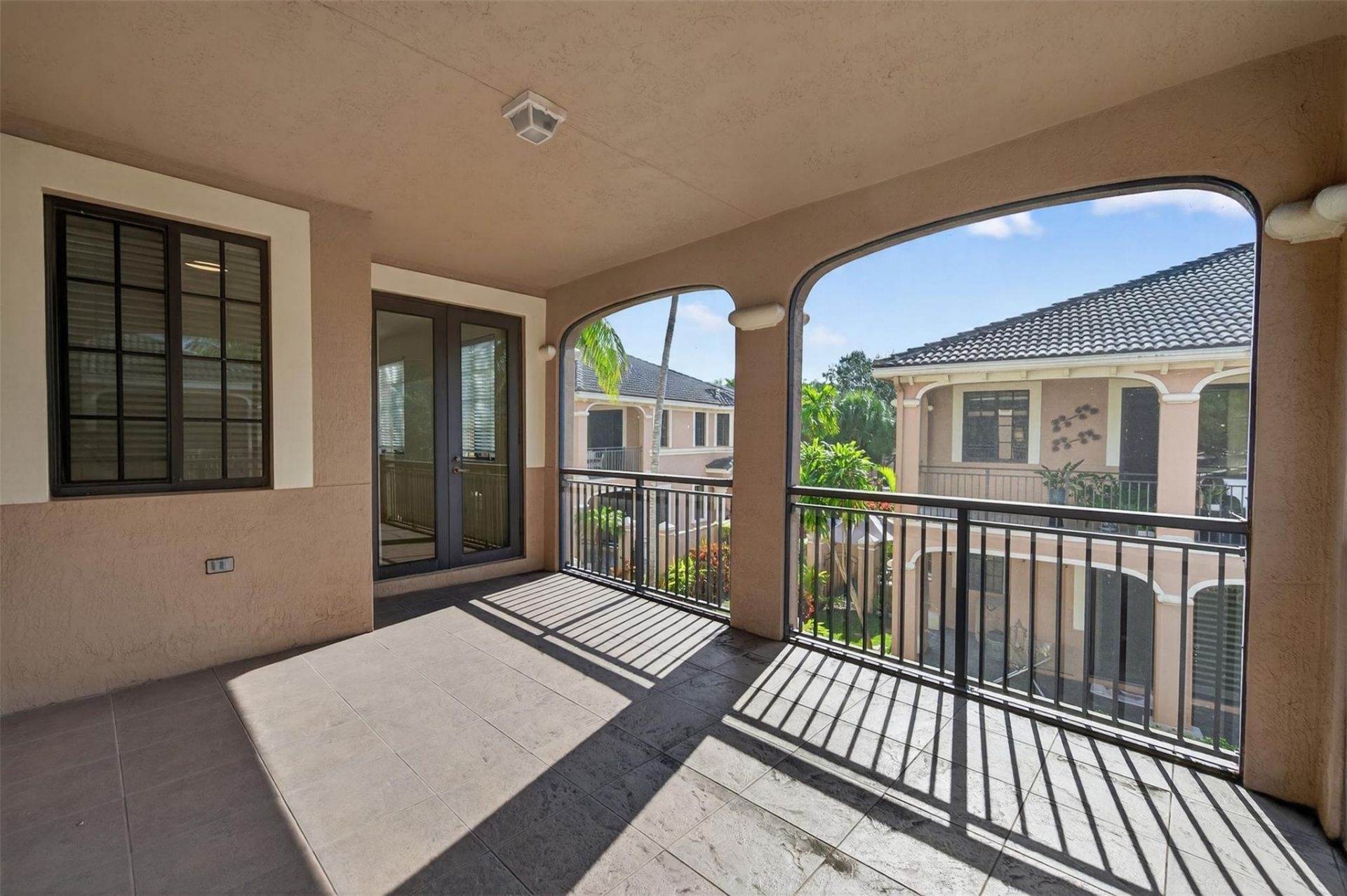 2678 Center Court Drive, Unit 2678, Weston, FL 33332 Photo