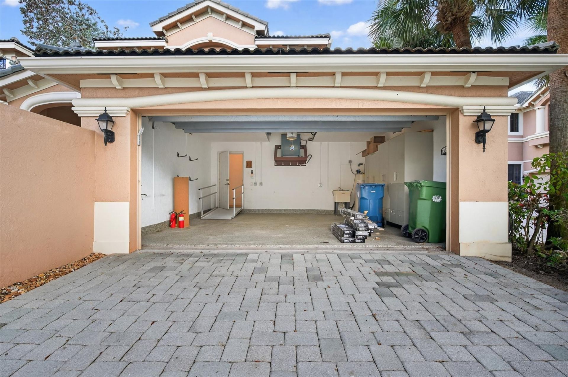 2678 Center Court Drive, Unit 2678, Weston, FL 33332 Photo