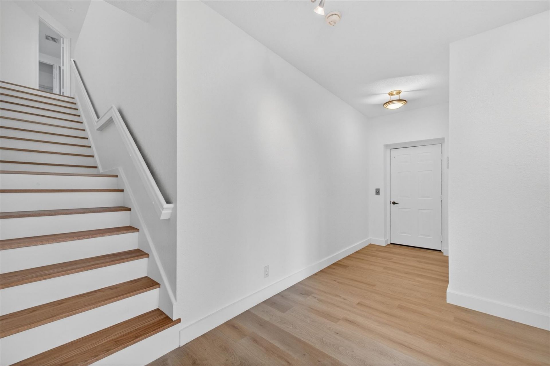 2678 Center Court Drive, Unit 2678, Weston, FL 33332 Photo