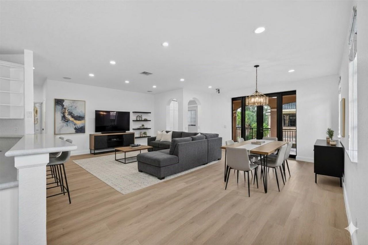 2678 Center Court Drive, Unit 2678, Weston, FL 33332 Photo