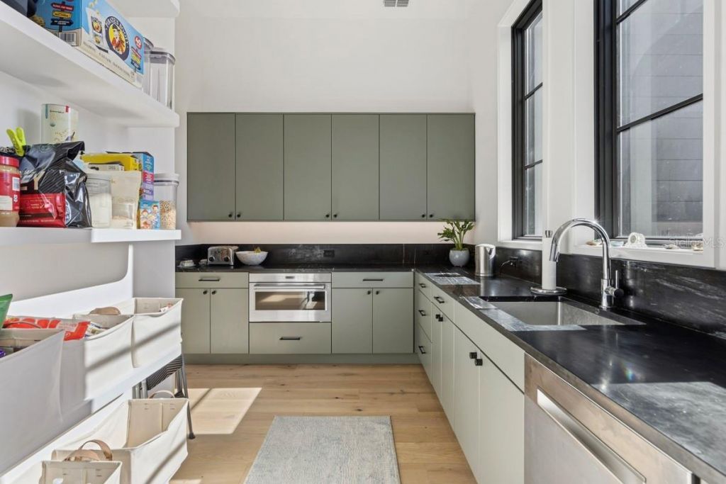 6208 Donegal Drive, Orlando, FL 32819 Photo