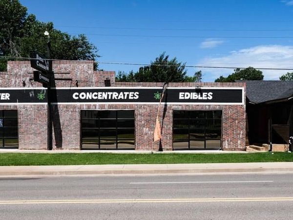 8703 N Western Avenue, Oklahoma City, OK 73114