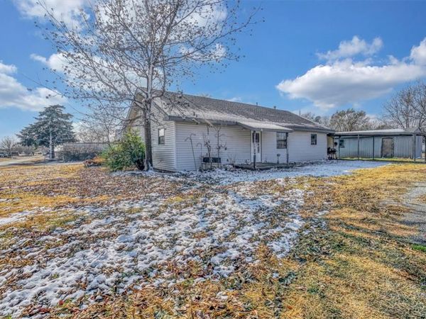 401 Means Street, Rocky, OK 73661