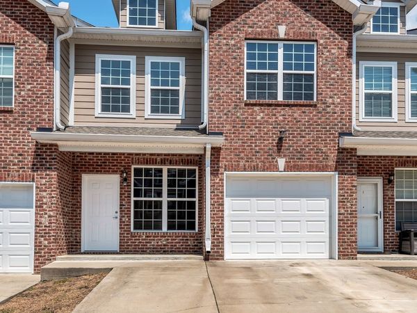 1605 Villa Cir, Lebanon, TN 37090