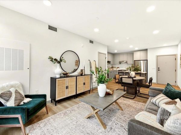 2312 S Broadway Avenue, Unit A102, Boise, ID 83706