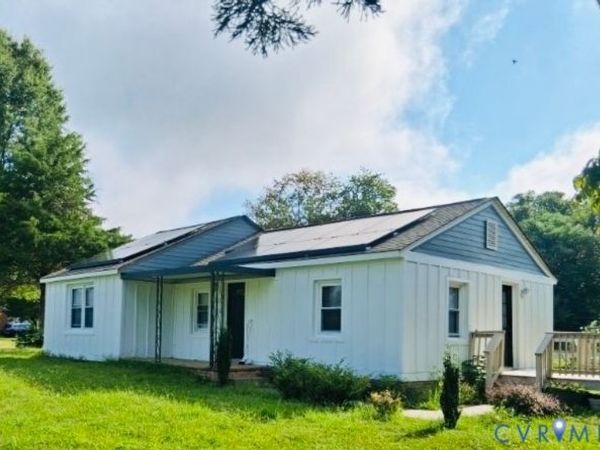 8220 Lee Davis Road , Hanover, VA 23111