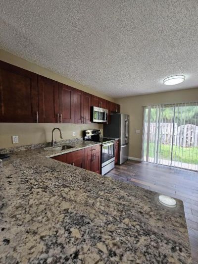 4876 Orleans Court, Unit B, Haverhill, FL 33415 Photo