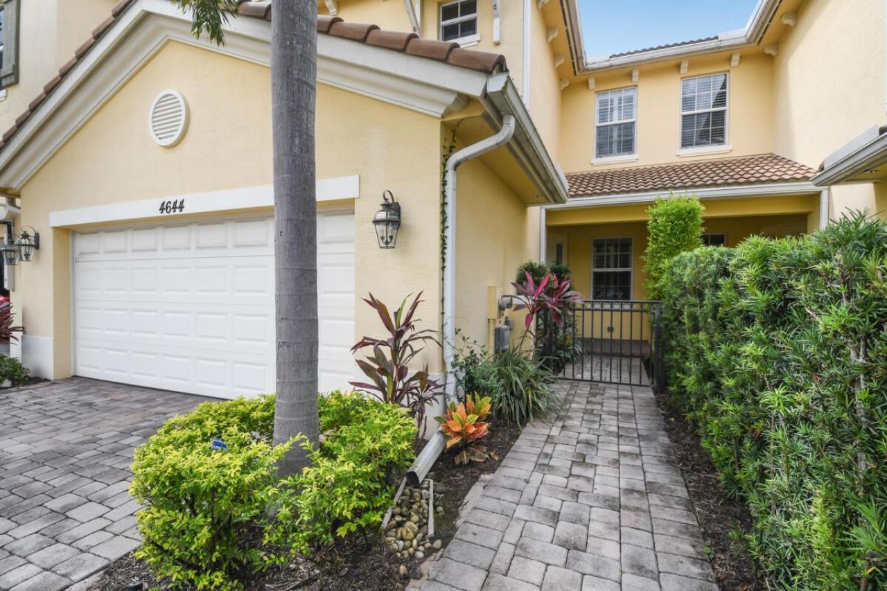 4644 Cadiz Circle, Palm Beach Gardens, FL 33418 Photo