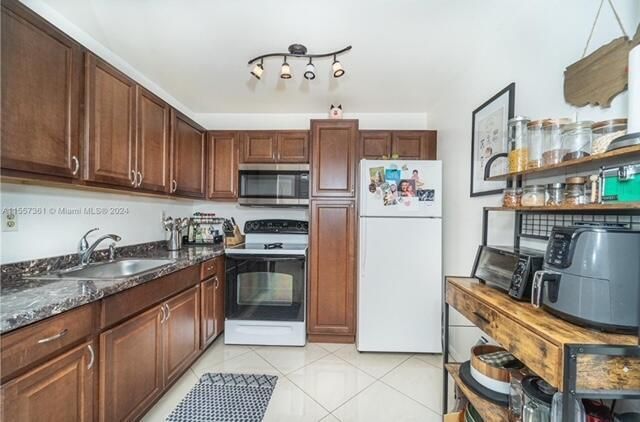 185 Normandy, Unit D, Delray Beach, FL 33484 Photo