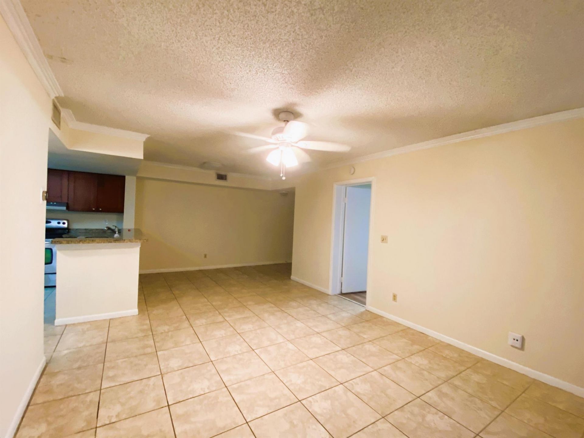 9022 W Atlantic Boulevard, Unit 214, Coral Springs, FL 33071 Photo