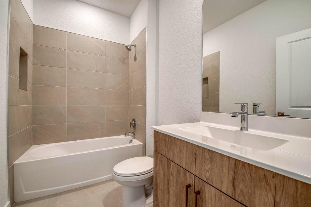 2071 NE Cedar Street, Jensen Beach, FL 34957 Photo