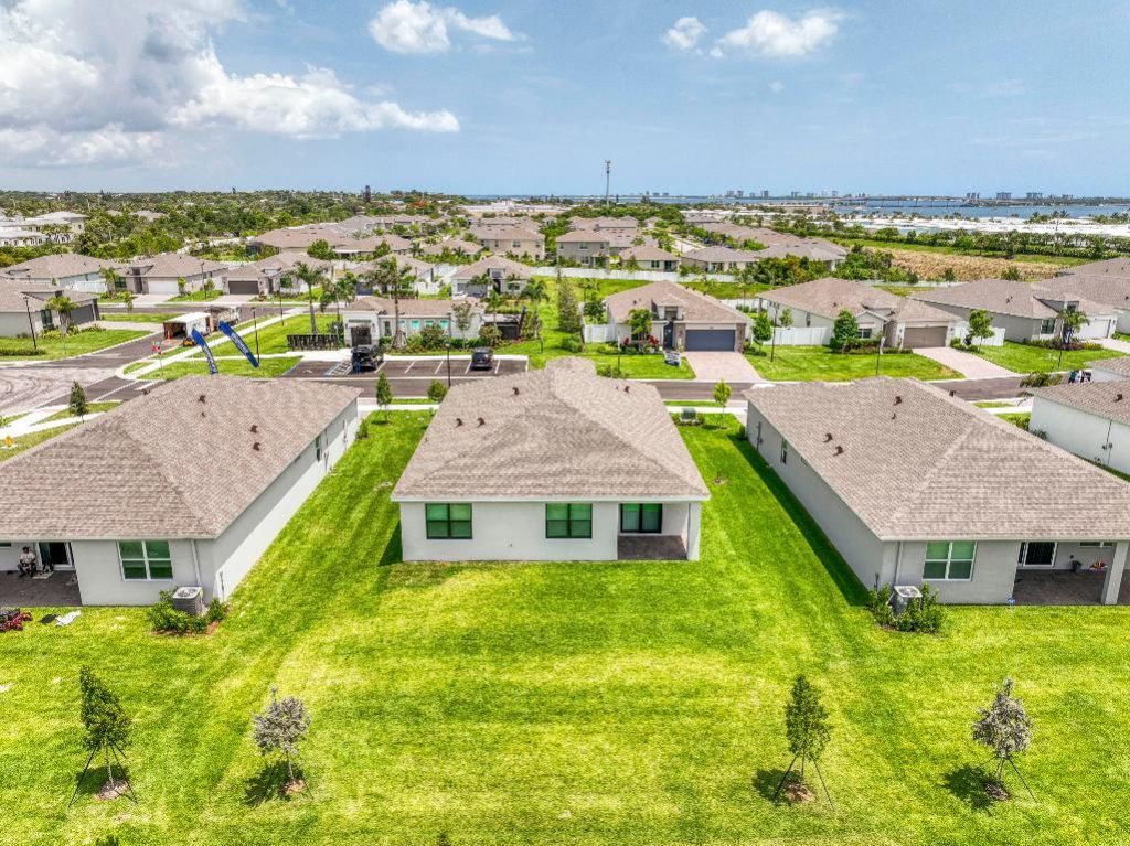 2071 NE Cedar Street, Jensen Beach, FL 34957 Photo