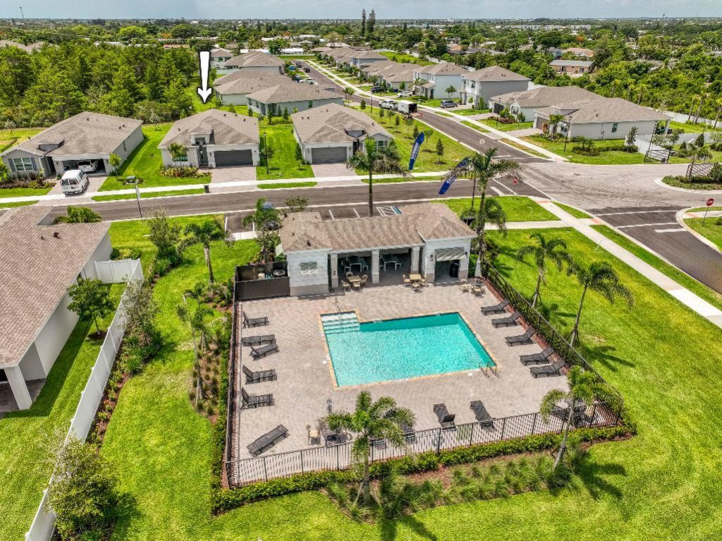 2071 NE Cedar Street, Jensen Beach, FL 34957 Photo