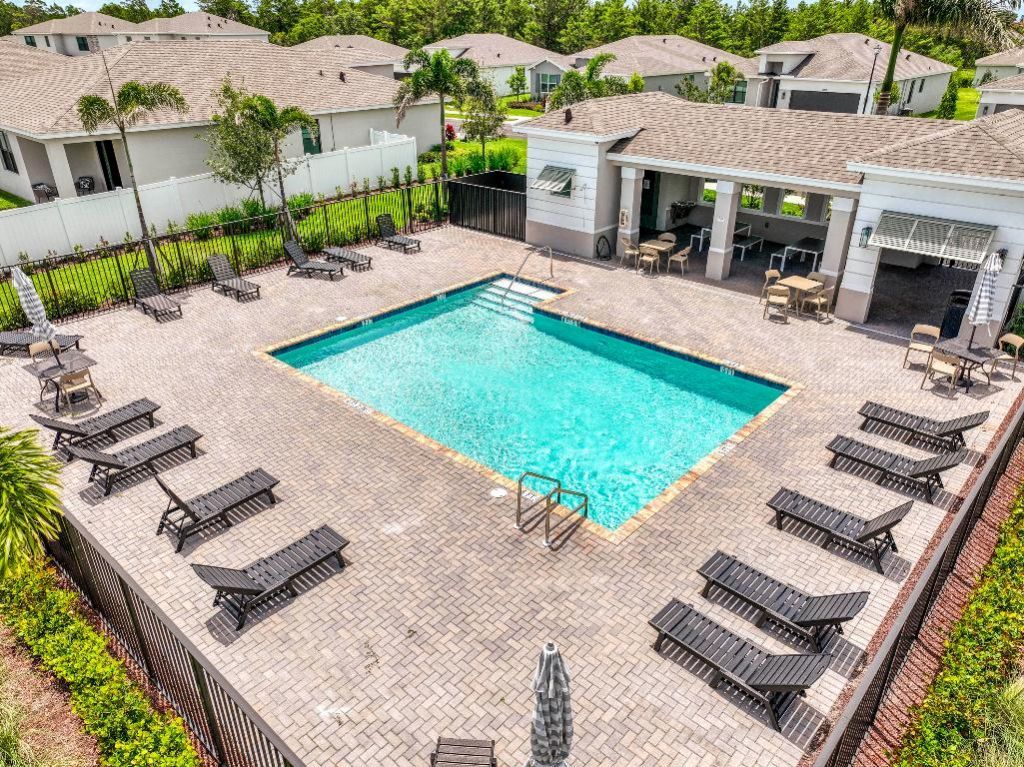 2071 NE Cedar Street, Jensen Beach, FL 34957 Photo