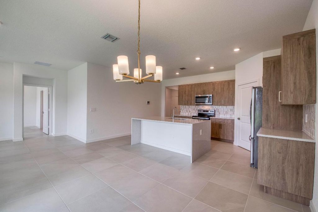 2071 NE Cedar Street, Jensen Beach, FL 34957 Photo