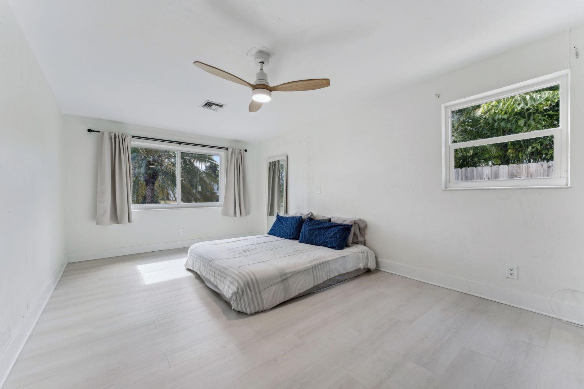 239 SE 34th Avenue, Boynton Beach, FL 33435 Photo