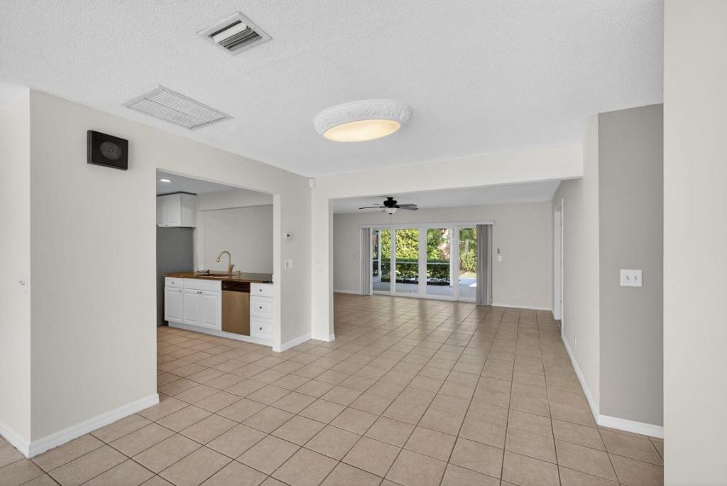 1242 N Harbor Drive, Singer Island, FL 33404 Photo