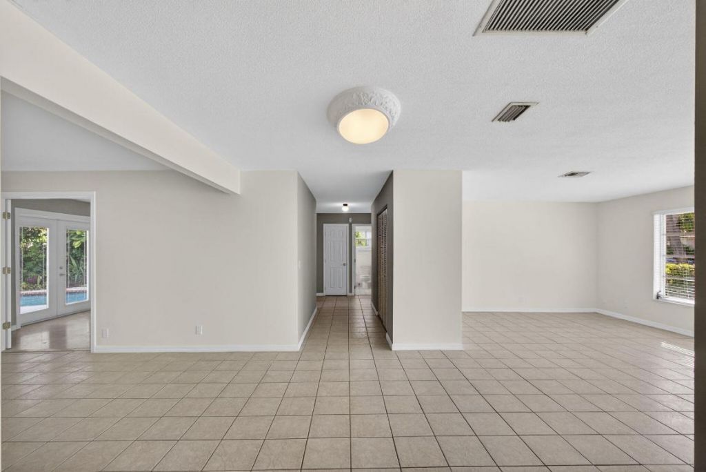 1242 N Harbor Drive, Singer Island, FL 33404 Photo