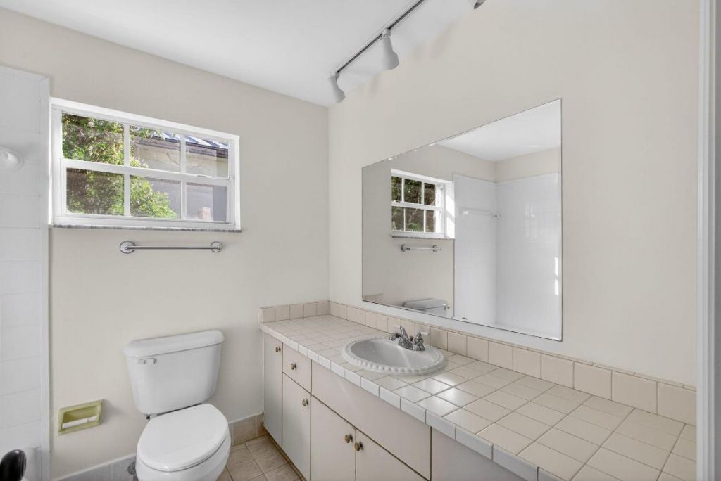 1242 N Harbor Drive, Singer Island, FL 33404 Photo