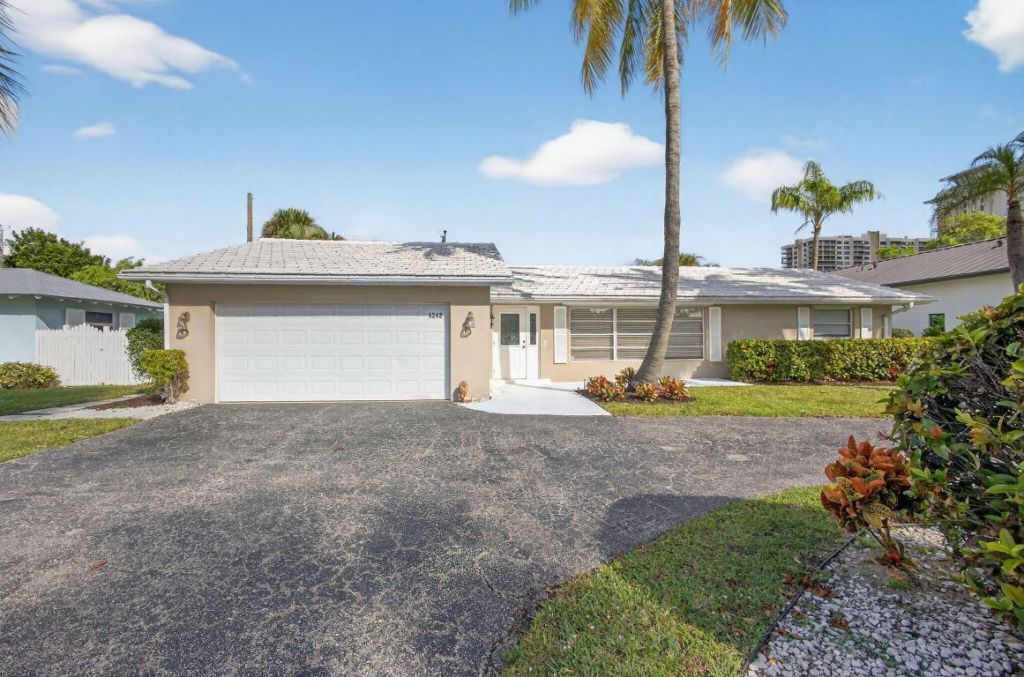 1242 N Harbor Drive, Singer Island, FL 33404 Photo