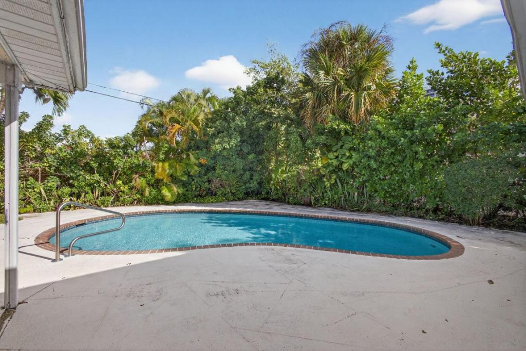 1242 N Harbor Drive, Singer Island, FL 33404 Photo