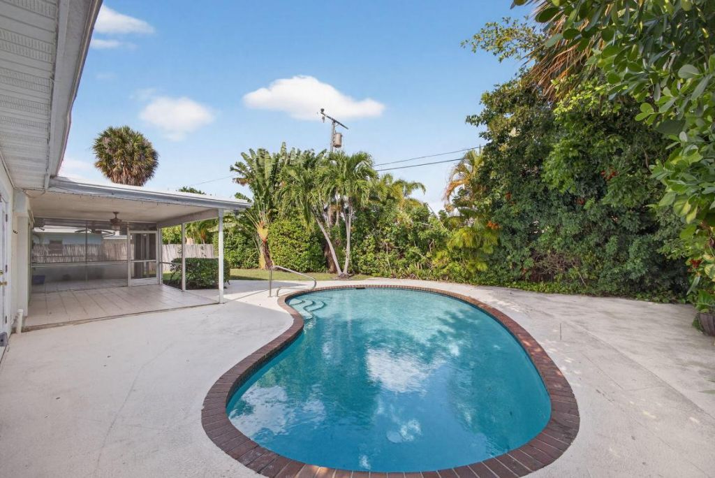 1242 N Harbor Drive, Singer Island, FL 33404 Photo