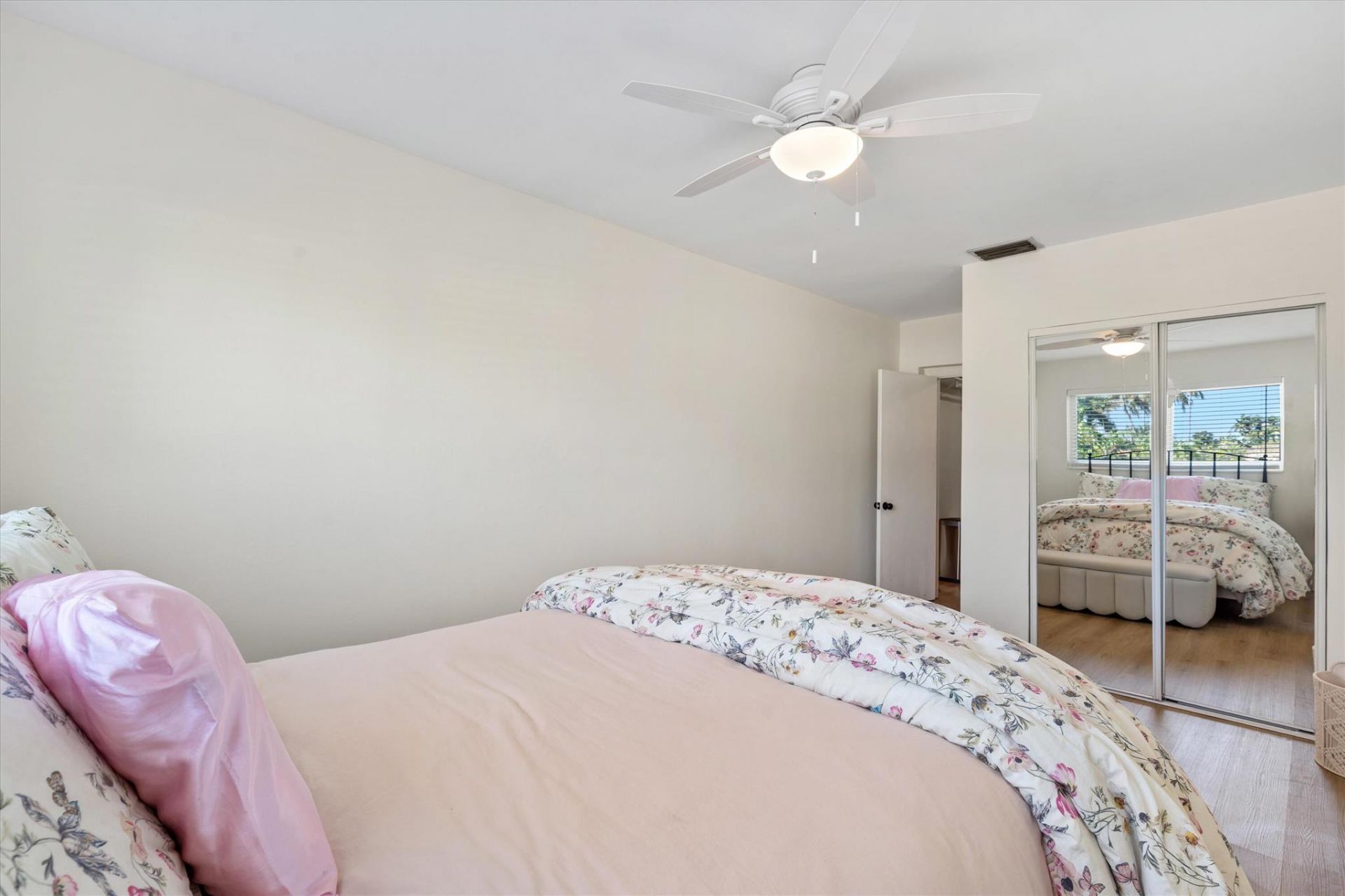 4921 NE 23rd Avenue, Lighthouse Point, FL 33064 Photo