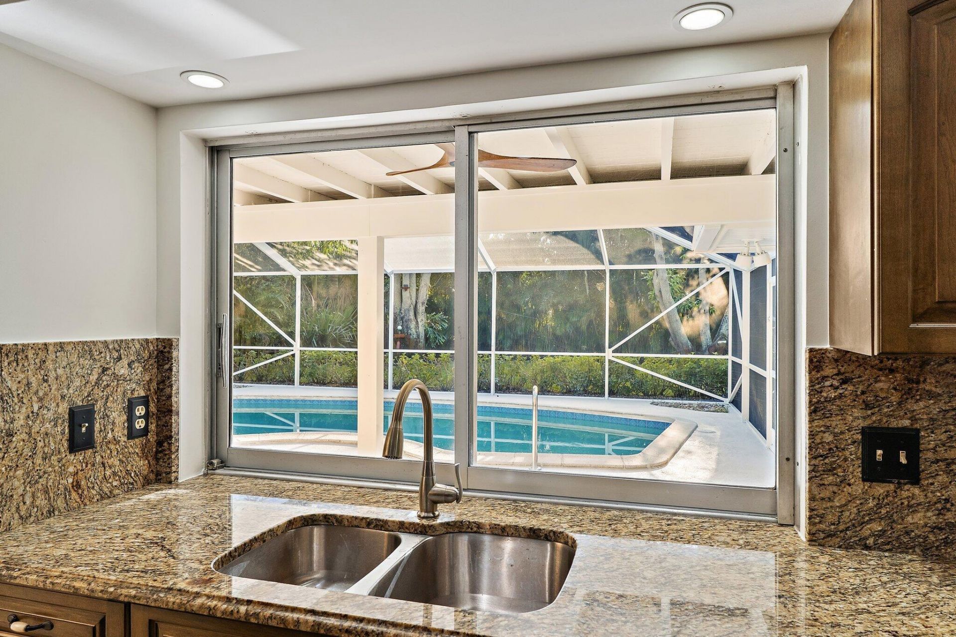 18799 Rio Vista Drive, Jupiter, FL 33469 Photo