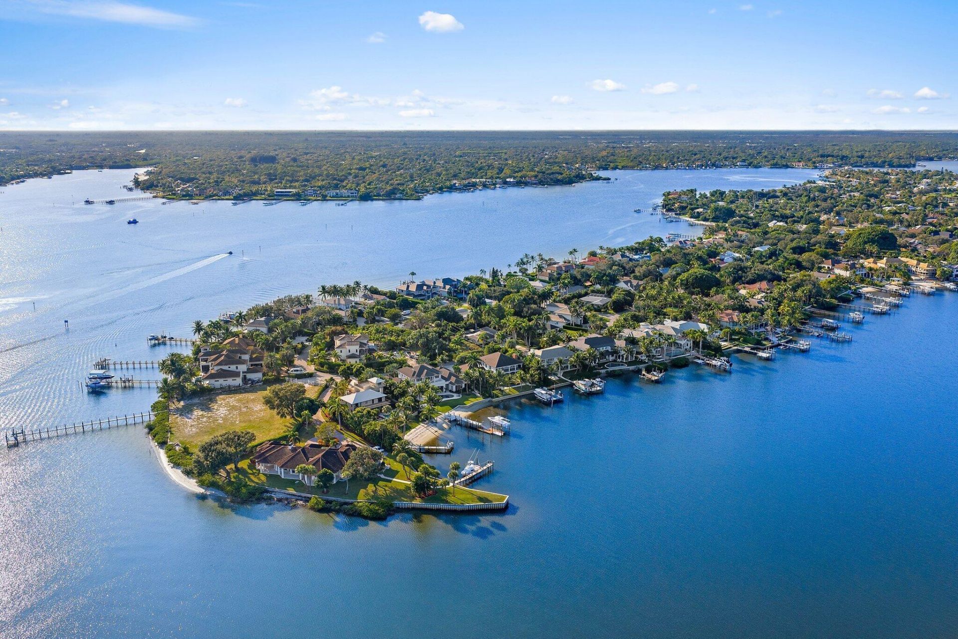 18799 Rio Vista Drive, Jupiter, FL 33469 Photo