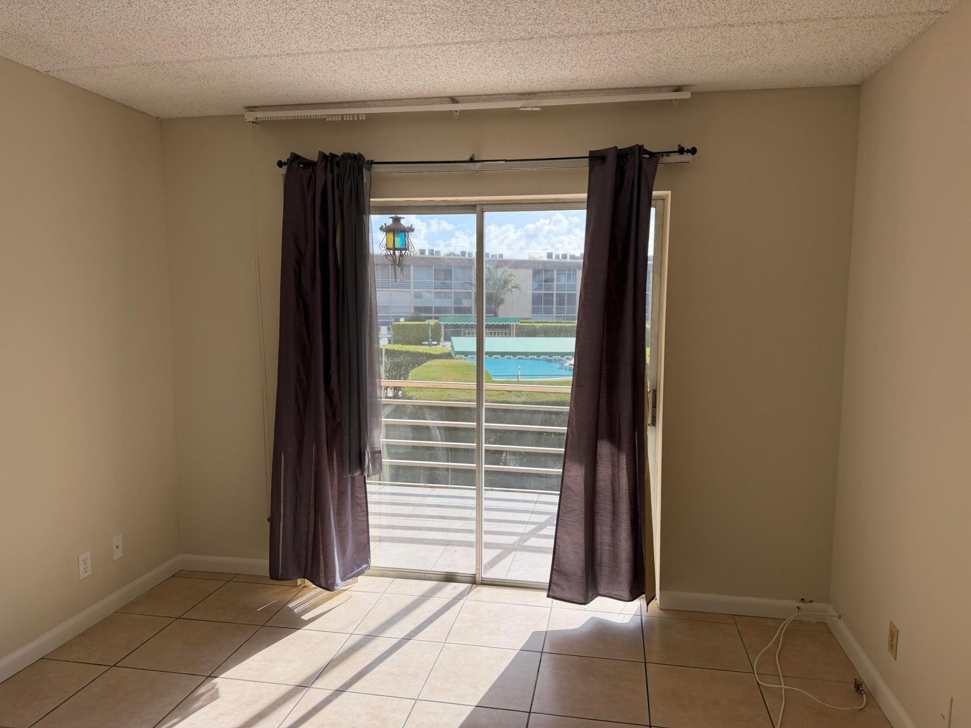 500 Village Green Circle W, Unit 212, Palm Springs, FL 33461 Photo